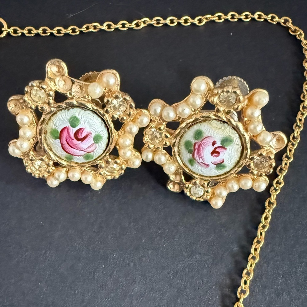 🌹 Vintage Hand-Painted Porcelain Rose Jewelry Set – Necklace + Earrings - Picture 3 of 13